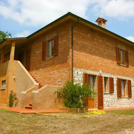 La Contea Villa Lucignano